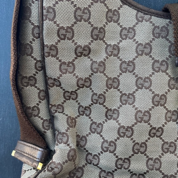 Gucci Jackie Vintage Shoulder Bag (13x11x4) - Picture 3 of 16